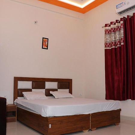 Hotel Kcr Agra Kültér fotó