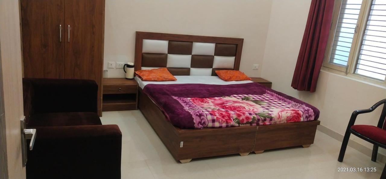 Hotel Kcr Agra Kültér fotó