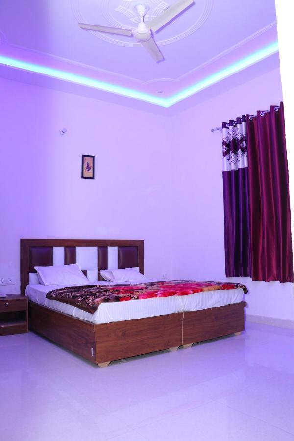 Hotel Kcr Agra Kültér fotó